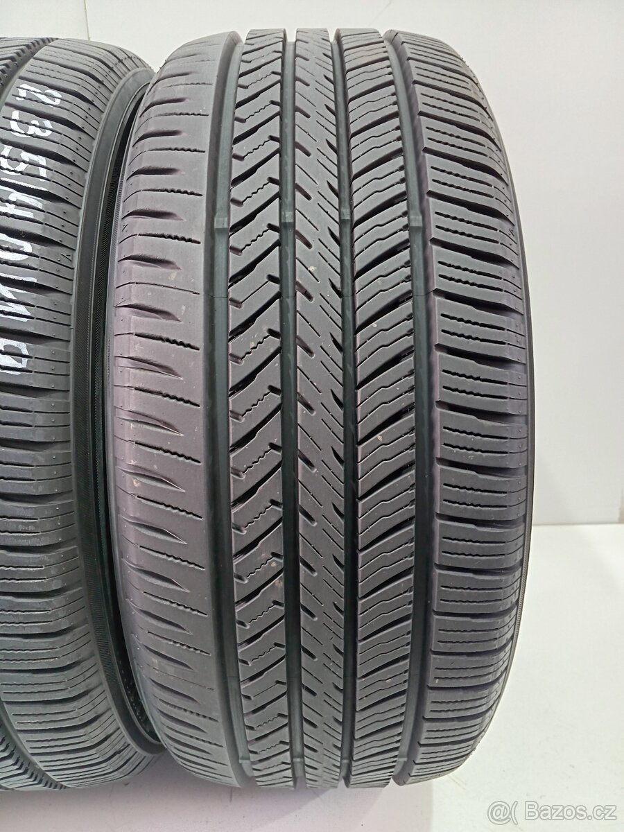 Letní pneu 235/40/19 Yokohama - 2