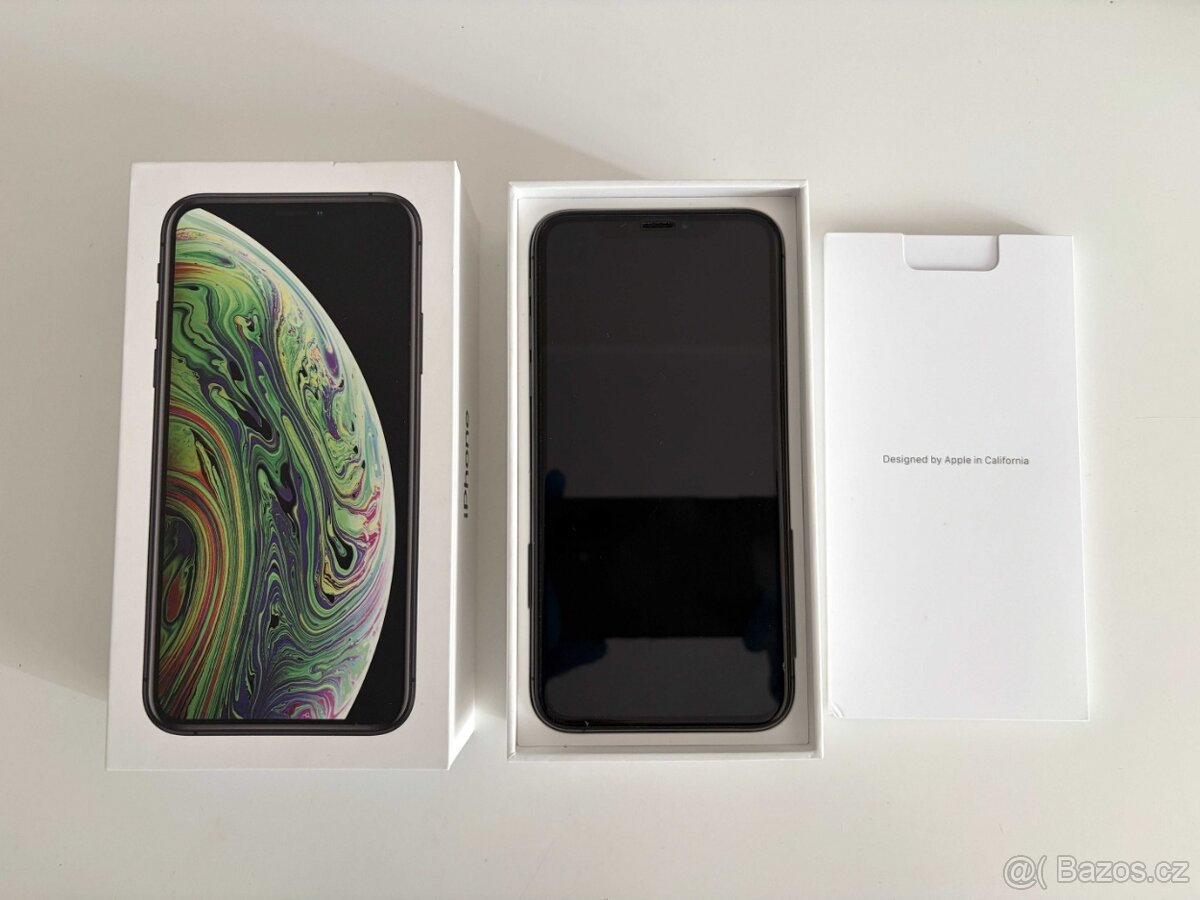 iPhone XS Black 64GB - 2
