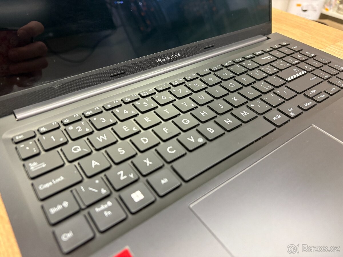 ASUS Vivobook 15 M1505Y - 2