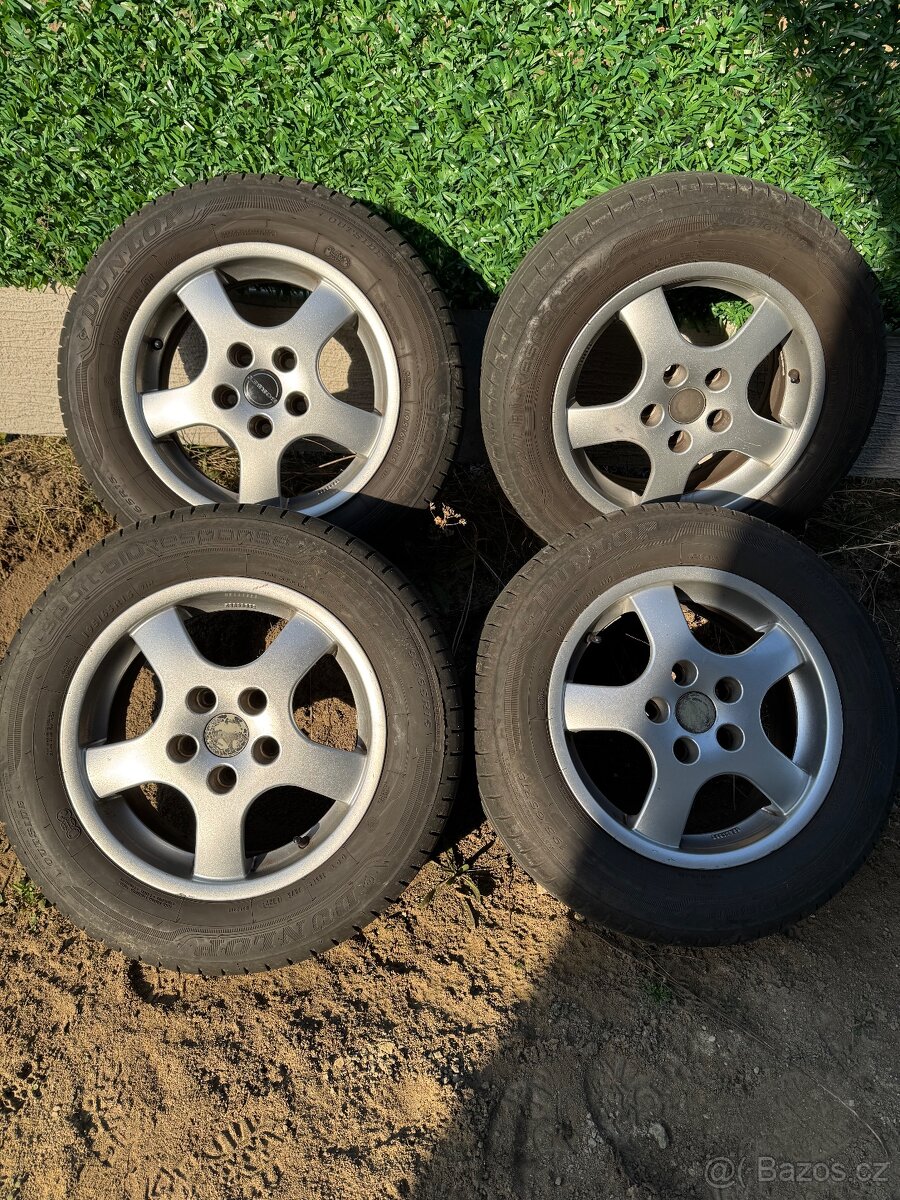 Alu kola s letní pneu ET 40, R15 195/65 - 2