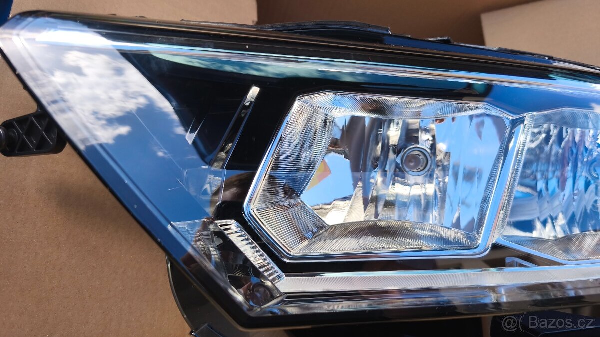 T ROC Levé přední hlavní světlo originální - 2