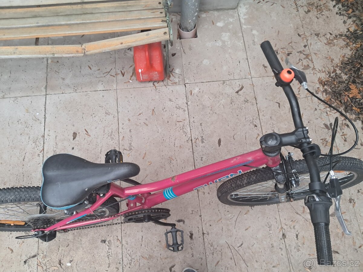 Juniorské HORSKÉ KOLO SWAN - Velikost 24" - 2