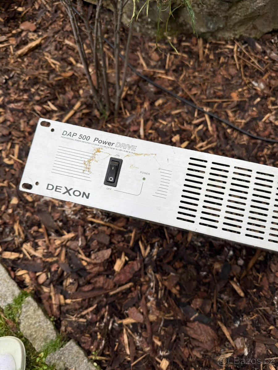 Prodám zesilovač - 2