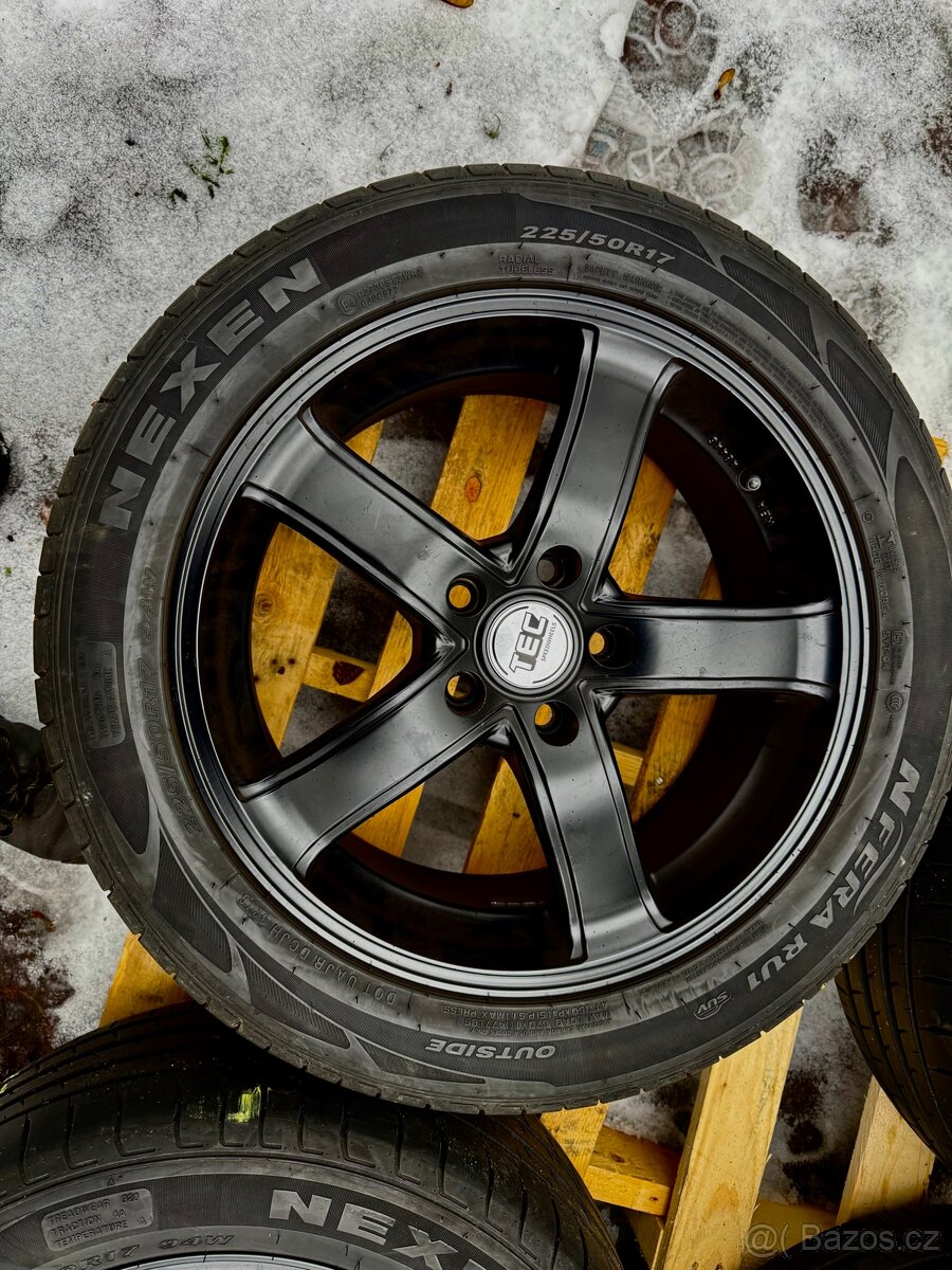 Letní kola VW Audi 5x112 225/50 R17 ET45 - 2