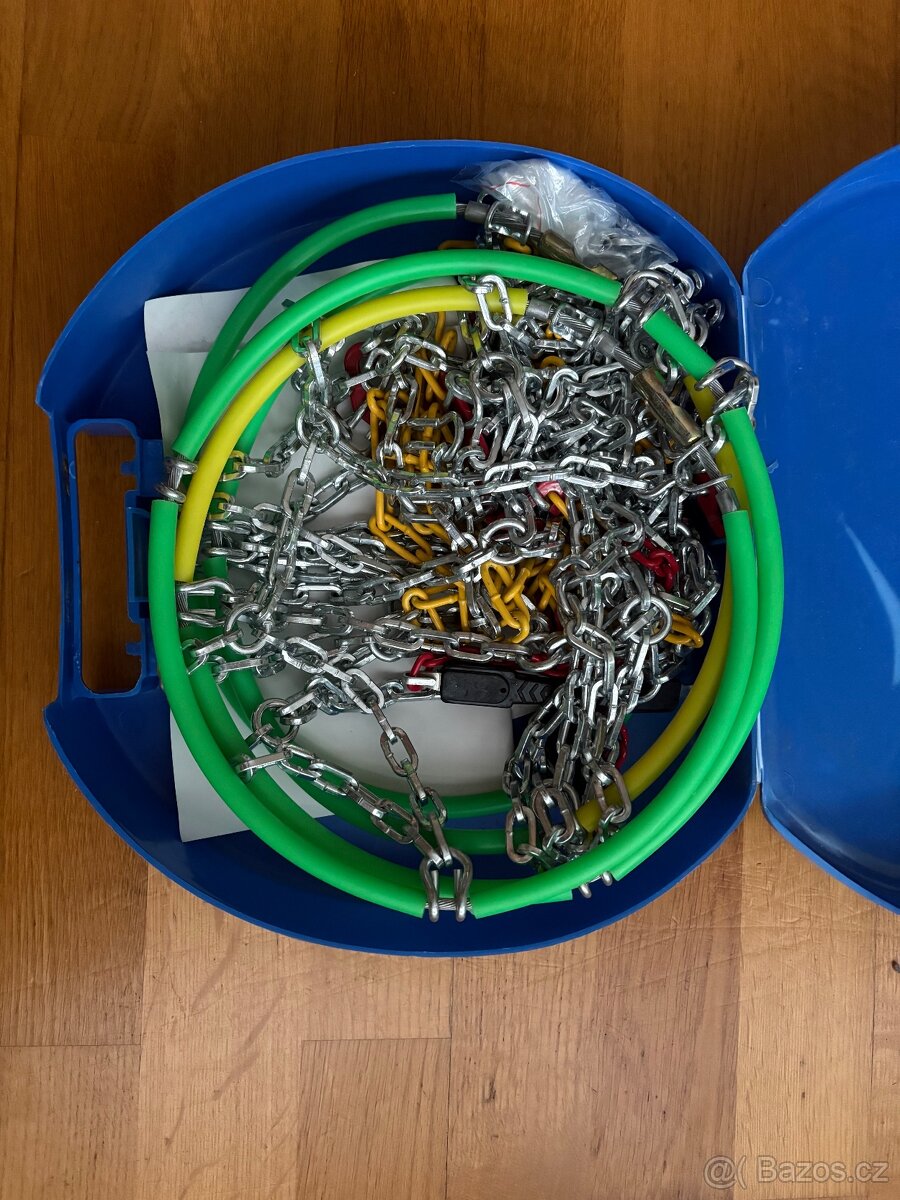 Nové - sněhové řetězy - 2