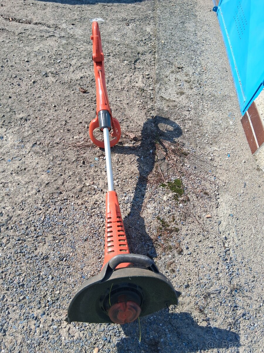 Elektrická strunová sekačka - 2