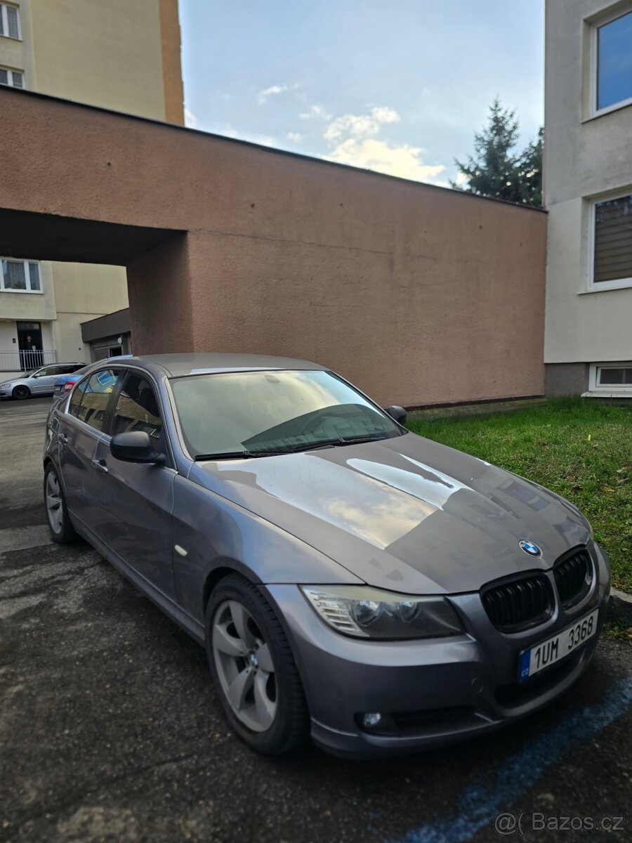 BMW E90 325i LCI N53B30 - 2