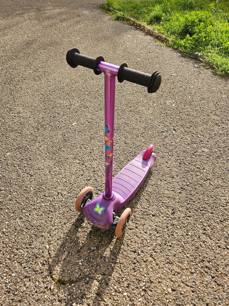 Dětská koloběžka - tříkolka - 2