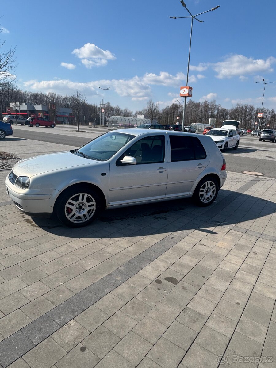 Golf 4 1.8t AGU - 2