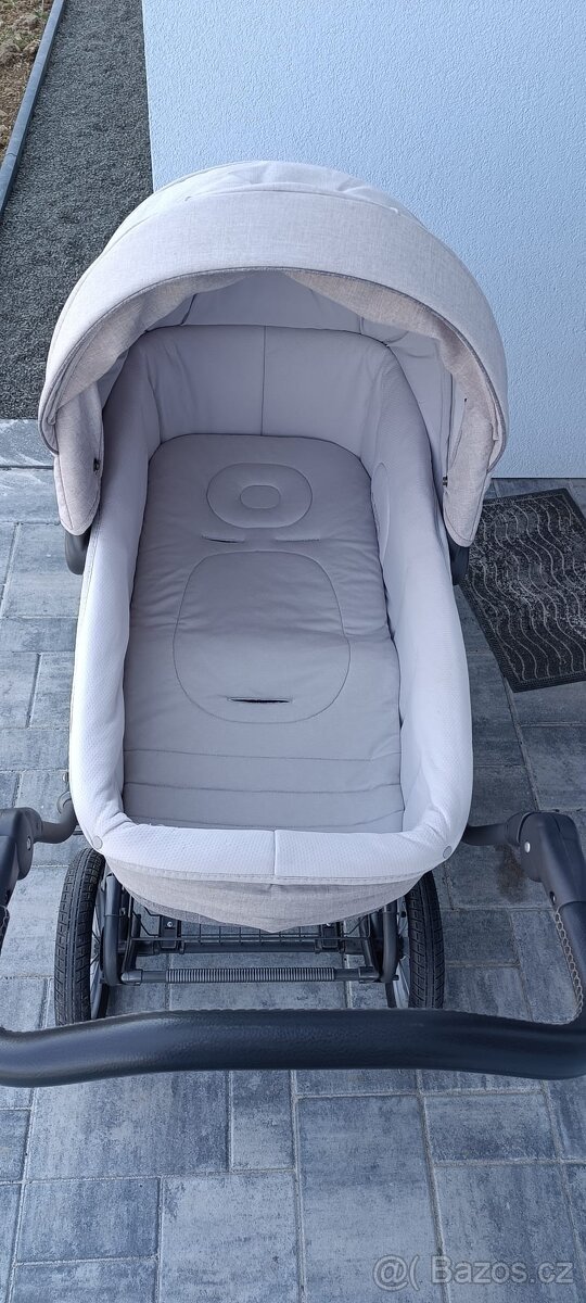 Prodám hluboký kočárek Inglesina - 2