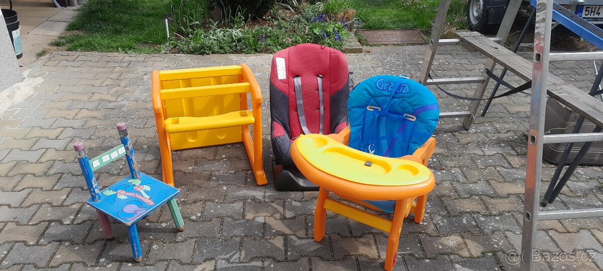 Autosedačka ,ohrádka,sedátko - 2