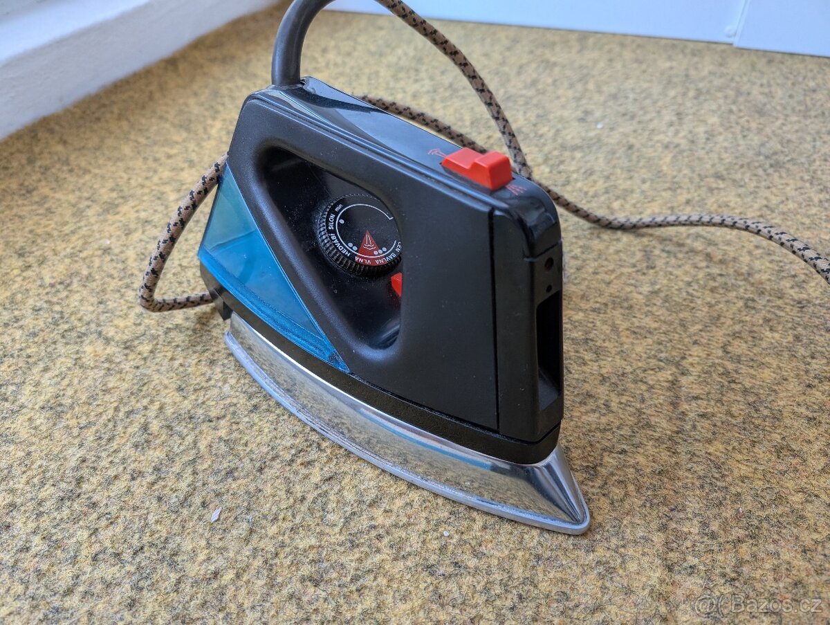 Retro žehličky - 2