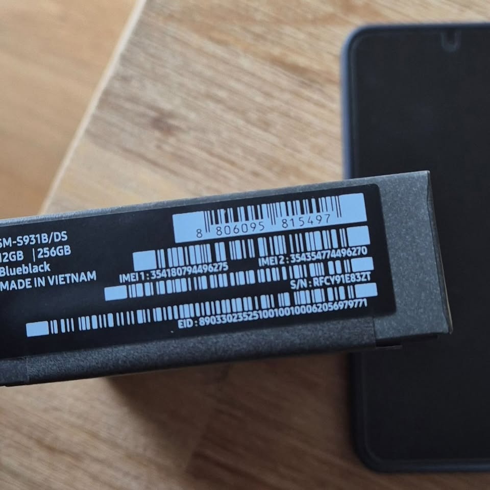 Samsung Galaxy S25 256 GB - 2