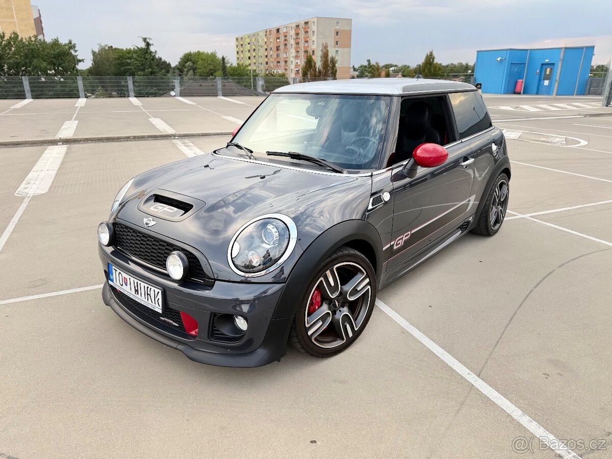 Mini Cooper S JCW GP 2 - 2