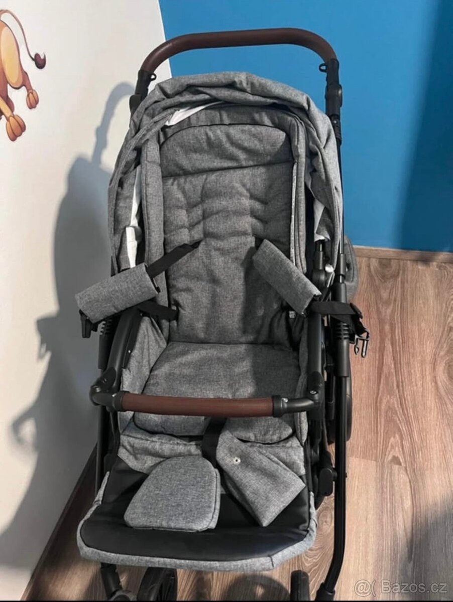 Dětský kočárek - 2