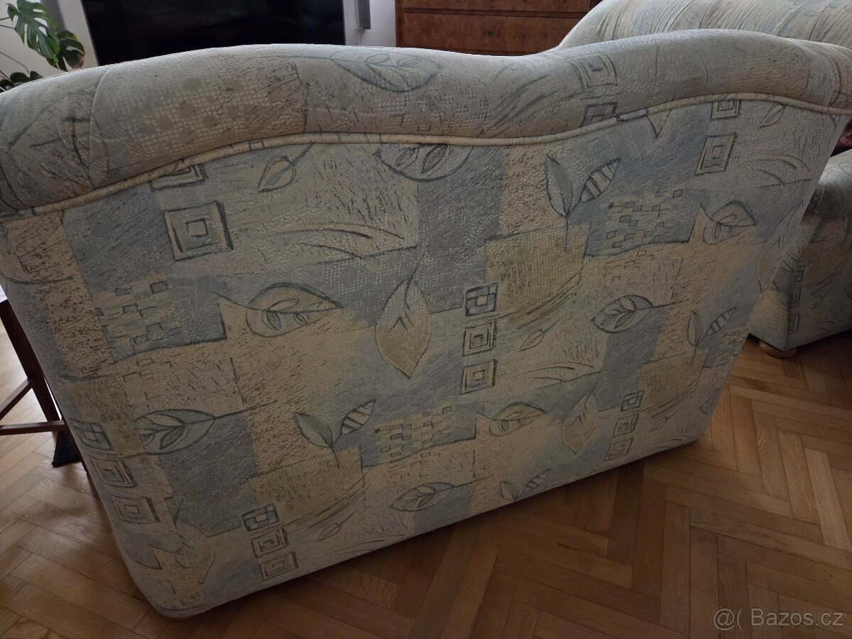 Třídílná rozkládací sedací souprava - 2