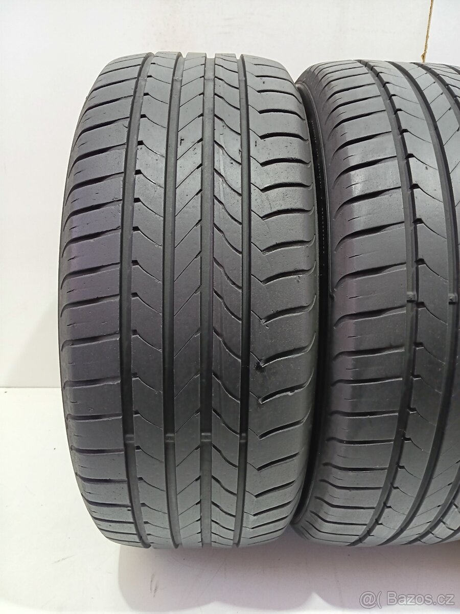 Letní pneu 215/50/17 GoodYear - 2