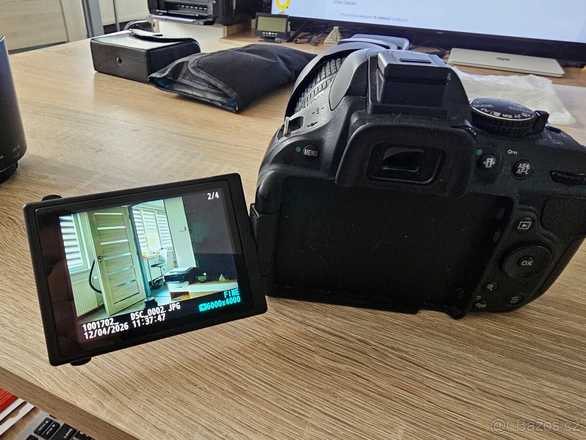 Nikon D5200+objektivy+příslušenství - 2