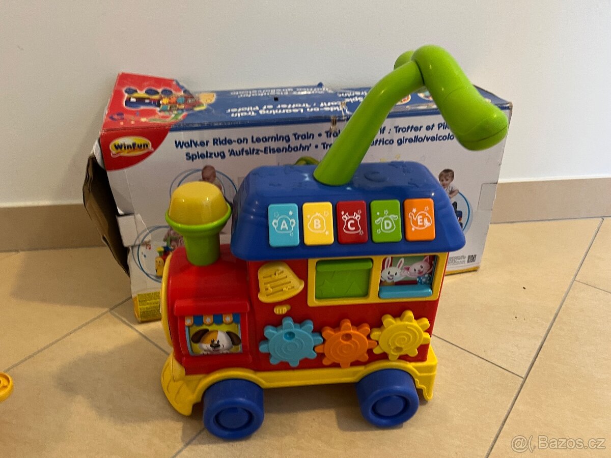 Interaktivní Chodítko Lokomotiva Roste se mnou - 2