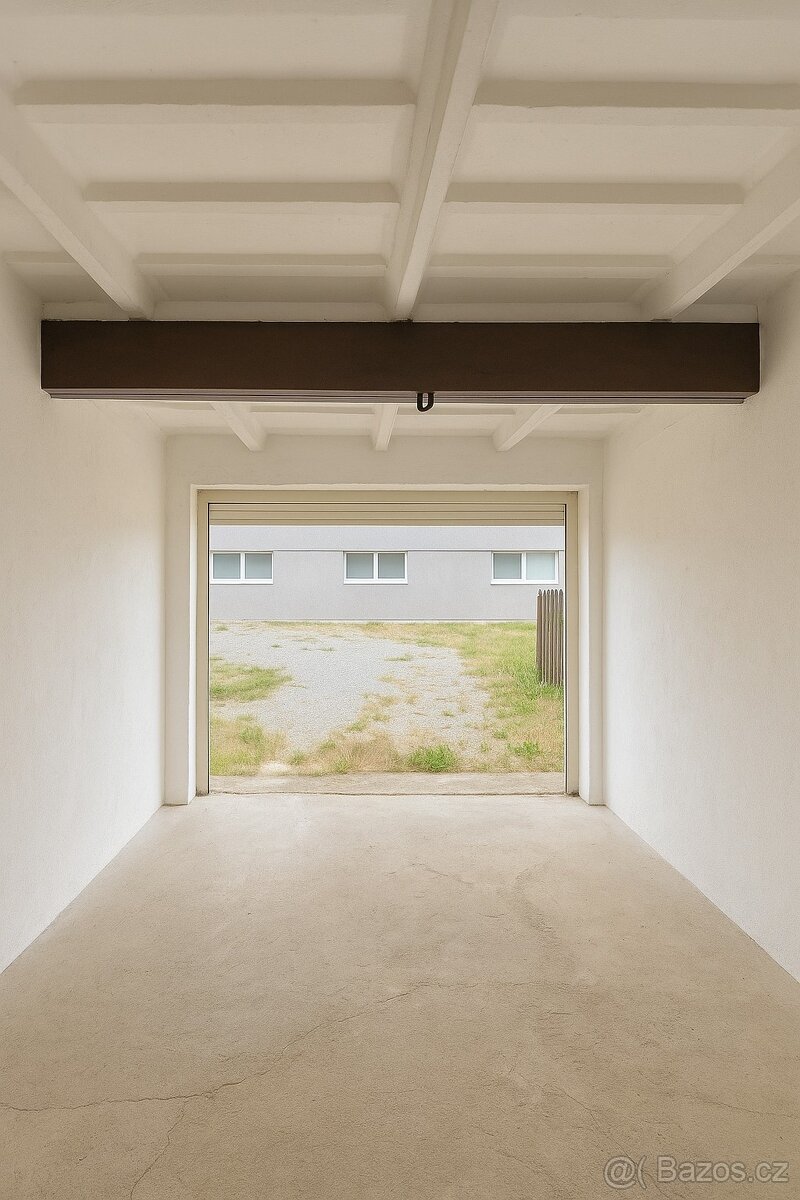 Prodej garáže s elektrikou v Podolí u Brna - 2