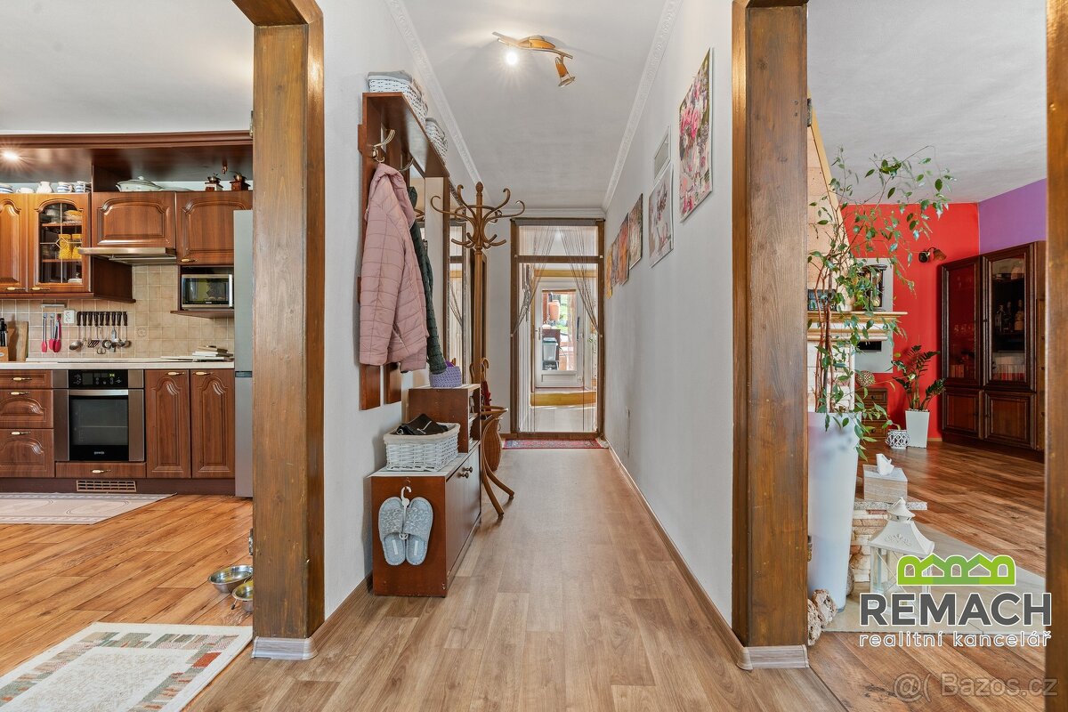 Prodej rodinné domy, 535 m² - Korytná, ev.č. 02798 - 2