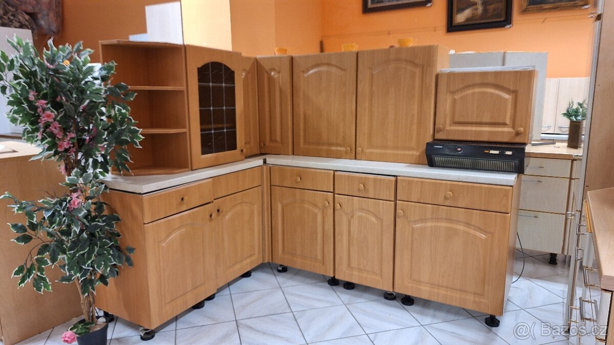 Kuchyňská rohová linka - 2