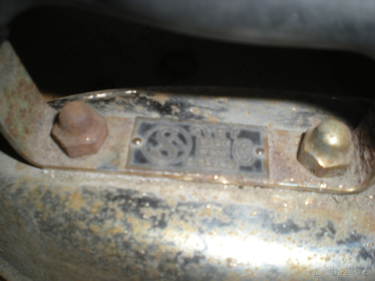 2ks el. staré žehličky, nález na půdě - 2