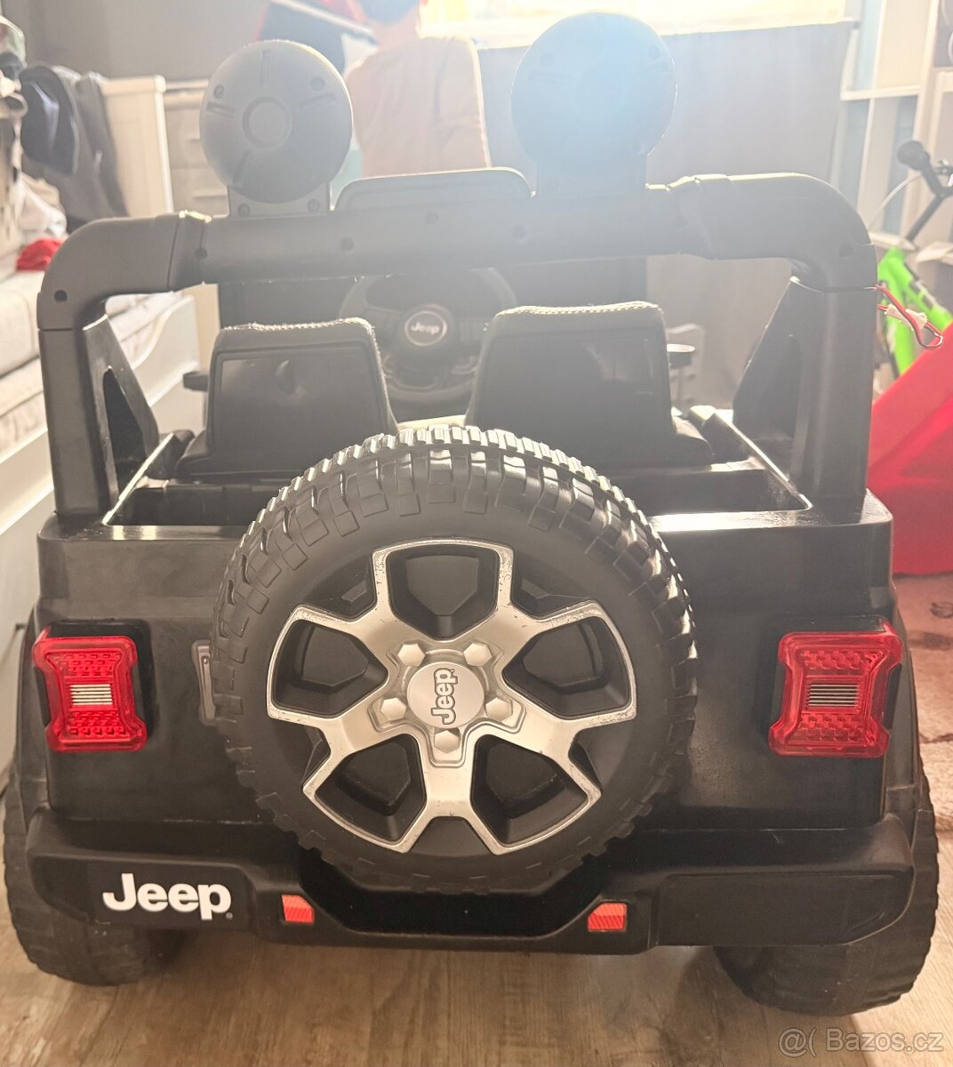 Elektrické autíčko JEEP - 2