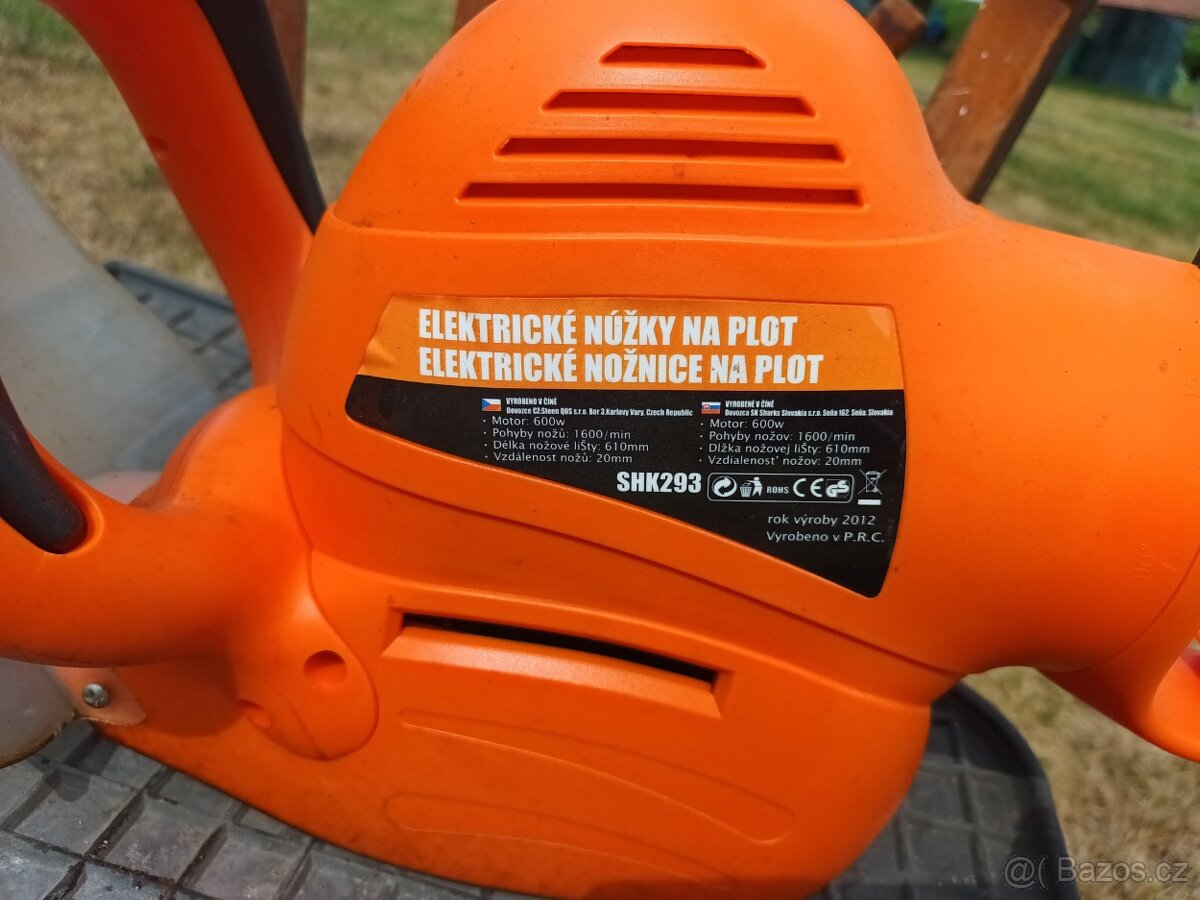 Plotostřih SHARKS - 2