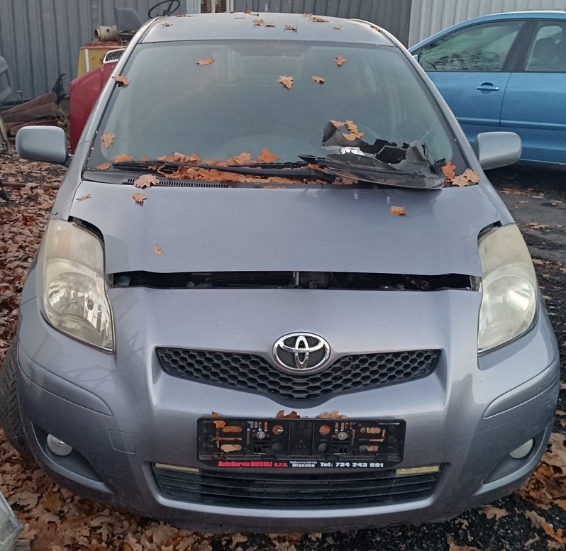 ND z Toyota Yaris 998.cm3 51.kw benzín r.v.2011 (K7) - 2