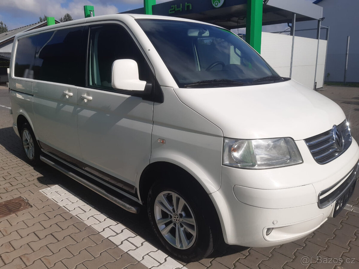 VW Transporter 1.9, 62 KW, 2009, 5míst - 2
