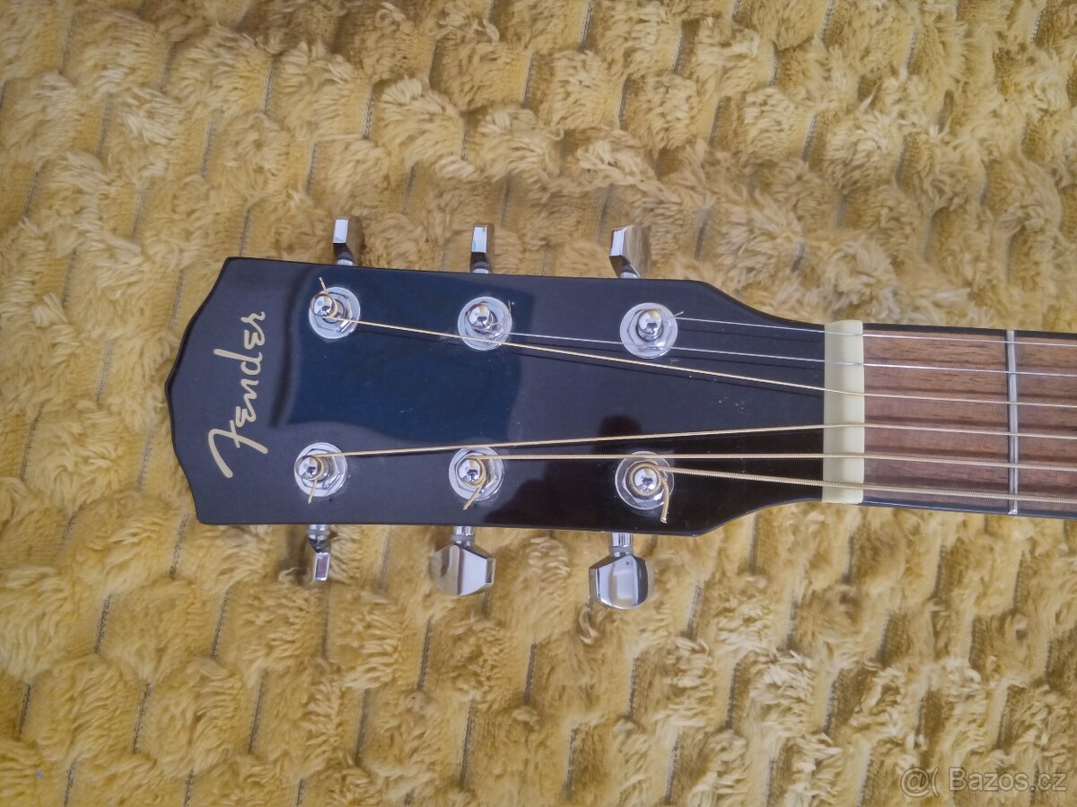 Fender CD-60 Dreadnought V3 DS, Black with Case - 2