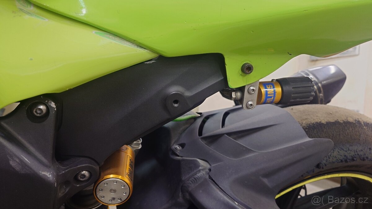 Kawasaki zx6r 2010 - 2