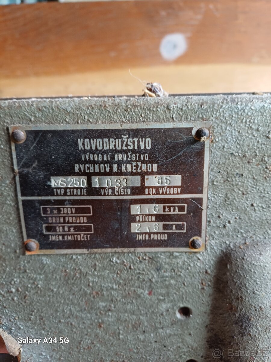 Hoblovka srovnavačka - 2