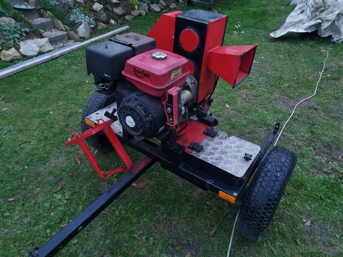 Štěpkovač/ špalíčovač za čtyřkolku - 2