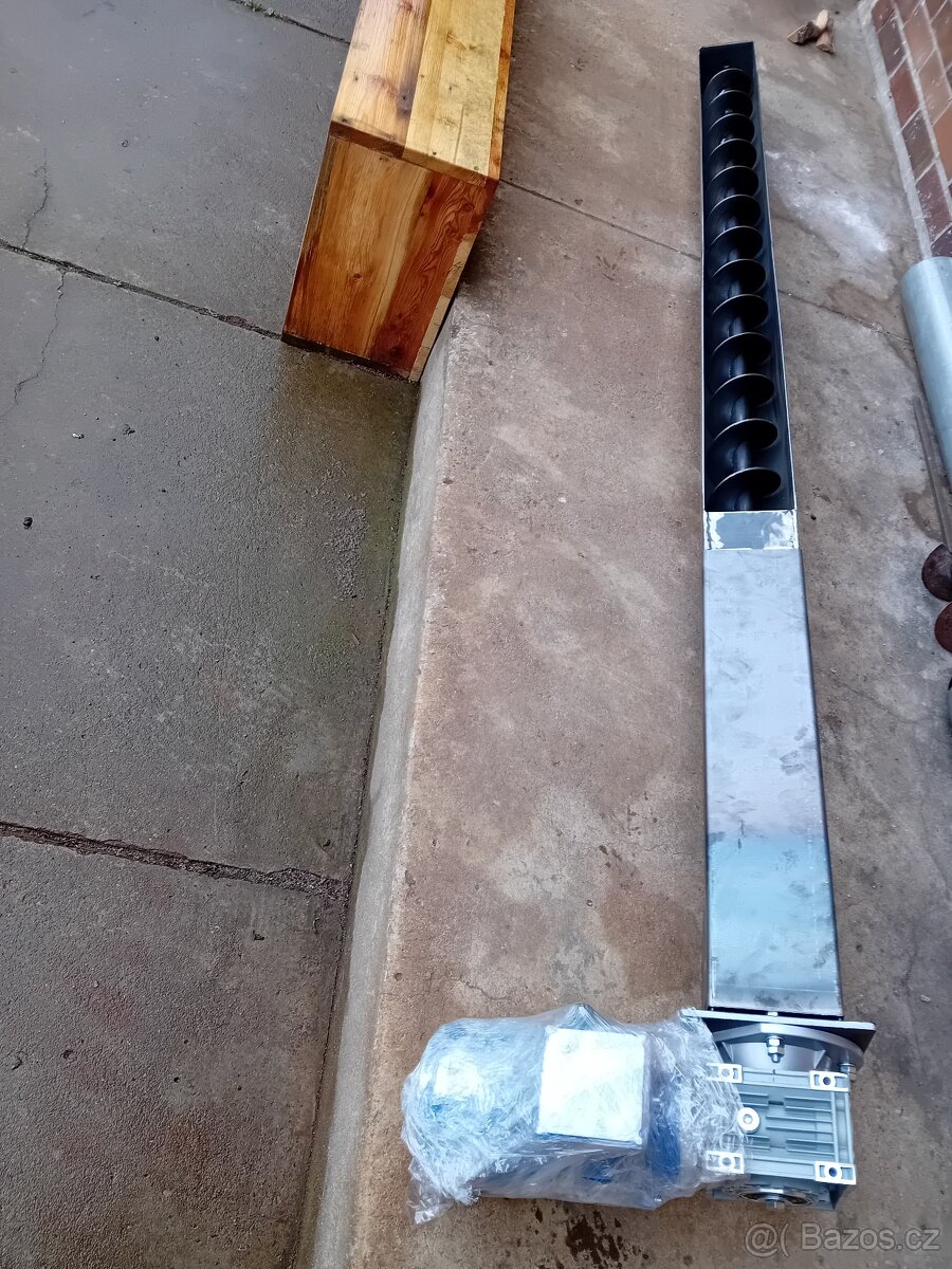 Žlabový dopravník - 2