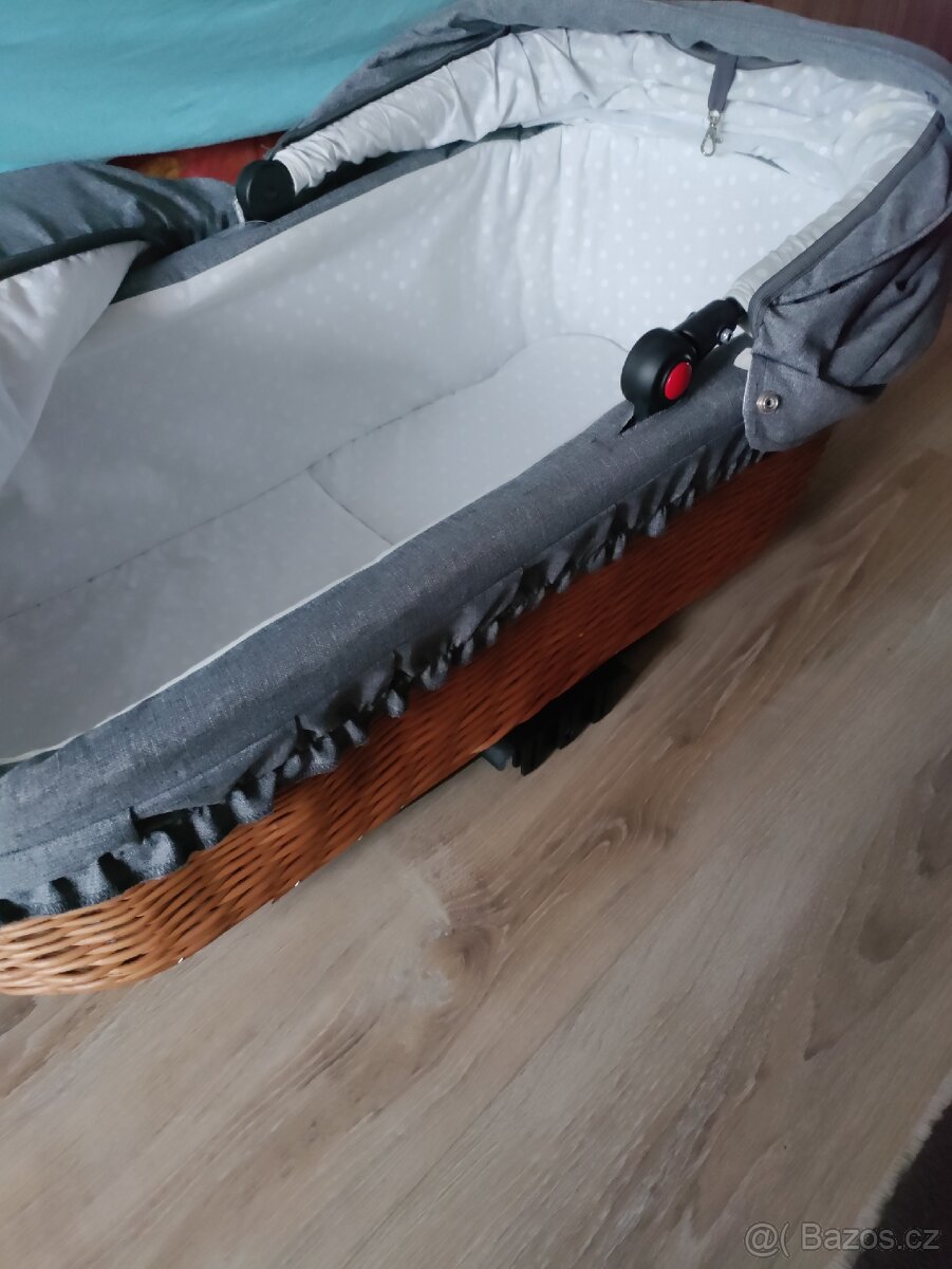 Dětský kočárek - 2