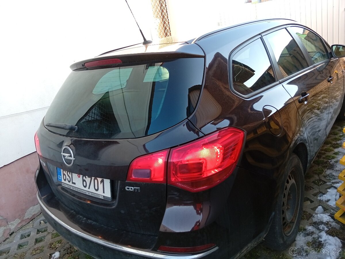 Opel Astra - 2