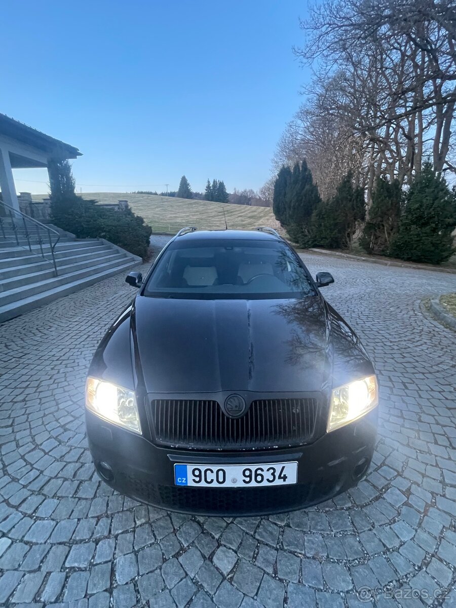 Škoda Octavia II RS - 2
