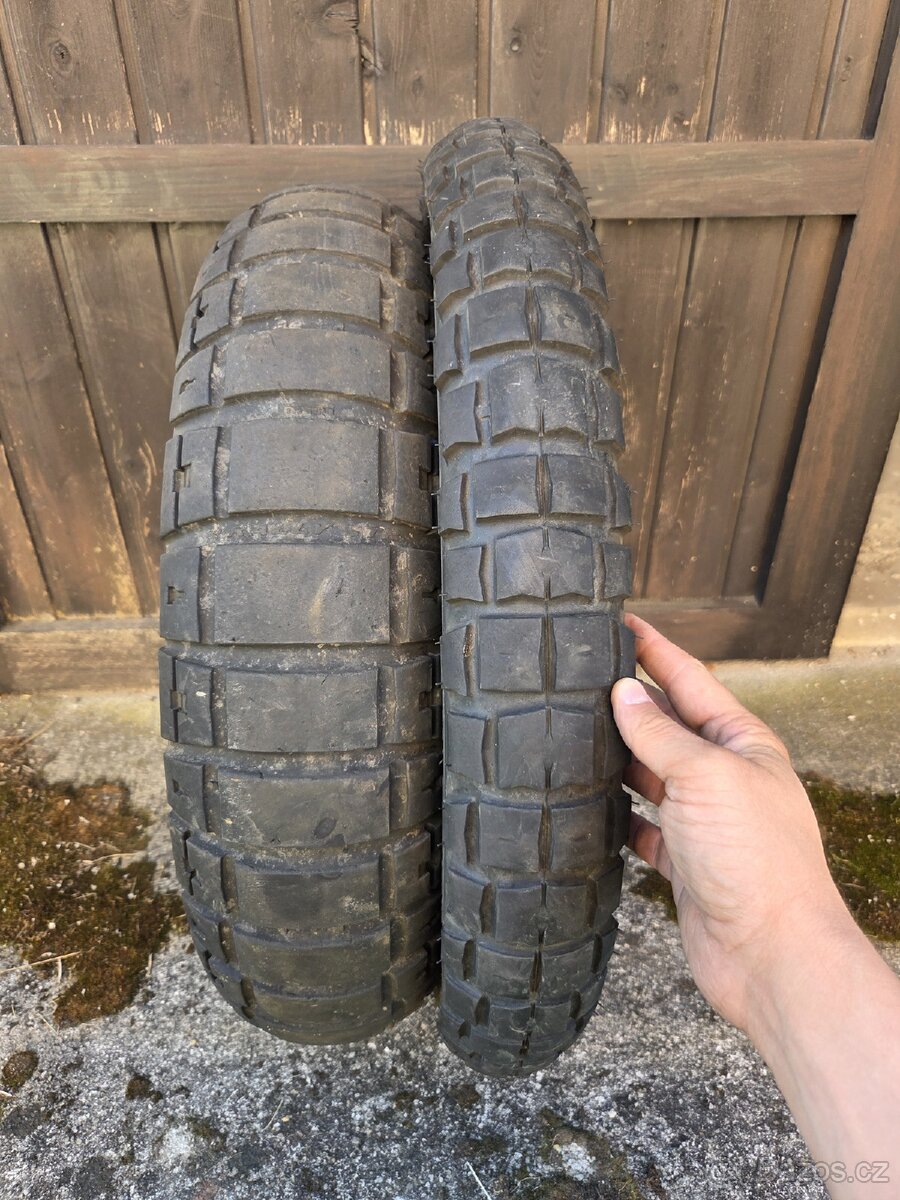 150/70 R18 + 90/90-21 Pirelli STR M+S // DOT1924 // 5mm