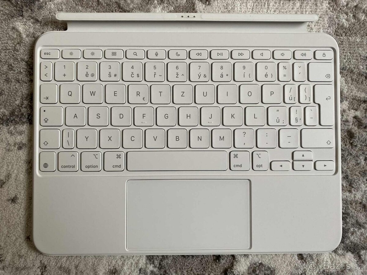 Apple Magic Keyboard pro iPad (10th generation) - česká - 2