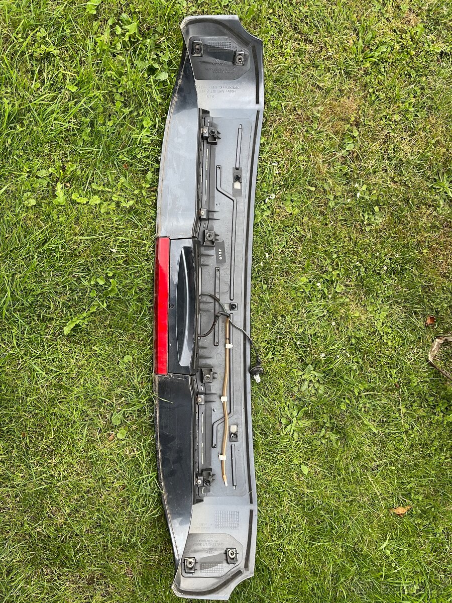 Honda accord 7g kridlo - 2