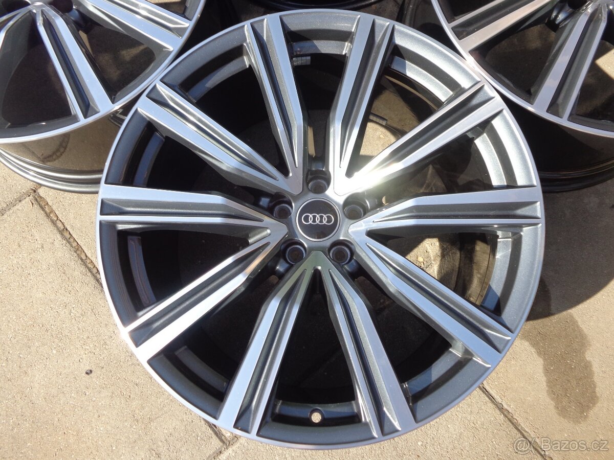Audi Q8 / SQ8 alu kola R21 - 2