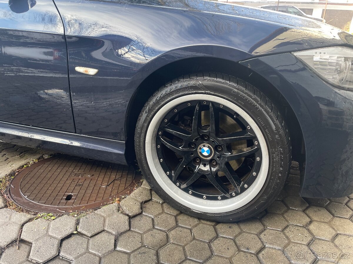 Sada dvoudílných originálních BMW kol - 2