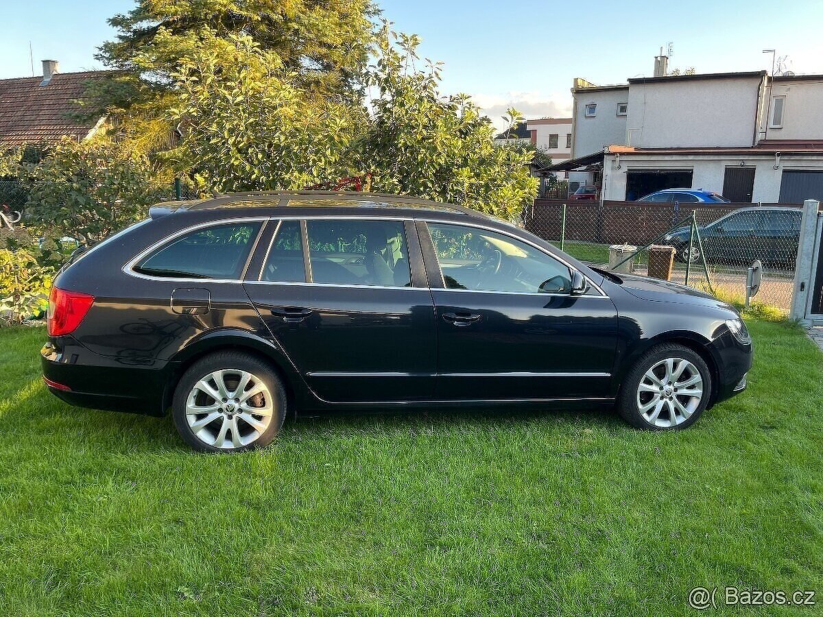 Škoda Superb 2 125kW 2.0 tdi DSG F1 2015 149000km - 2