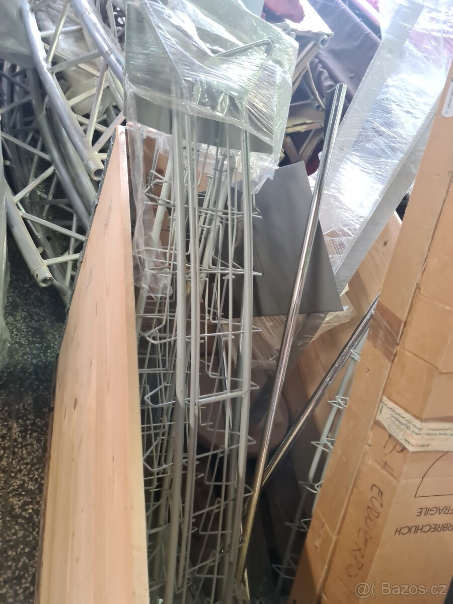 Prodam držáky na prospekty, letaky - 2