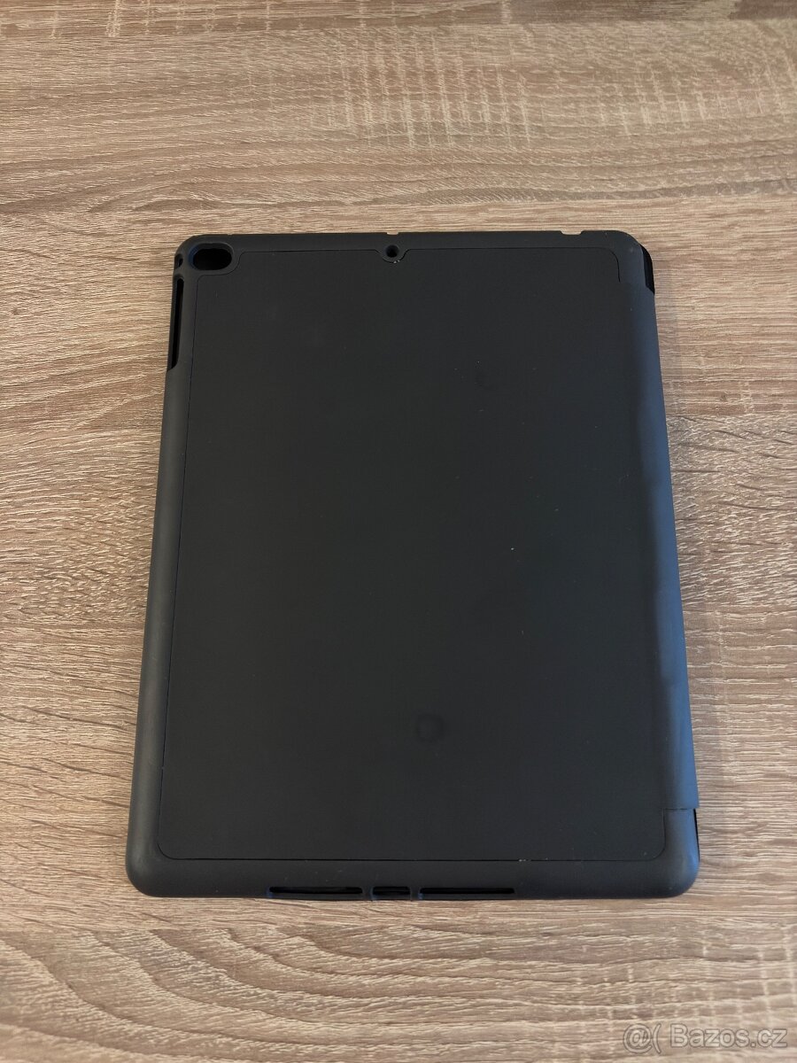 Poudro / kryt na tablet Apple iPad 9,7" - TOP - 2