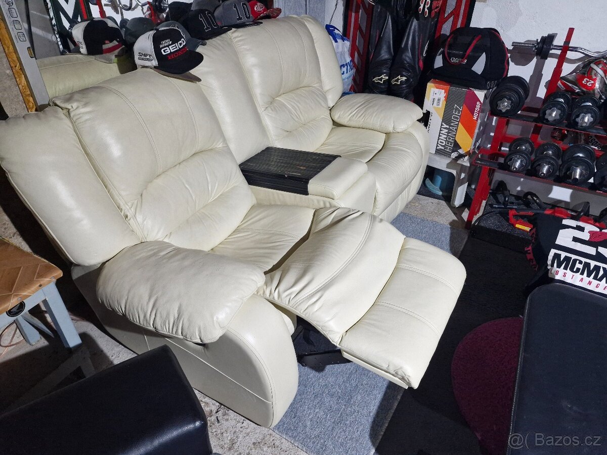 Polohovací kožené dvou kreslo. - 2