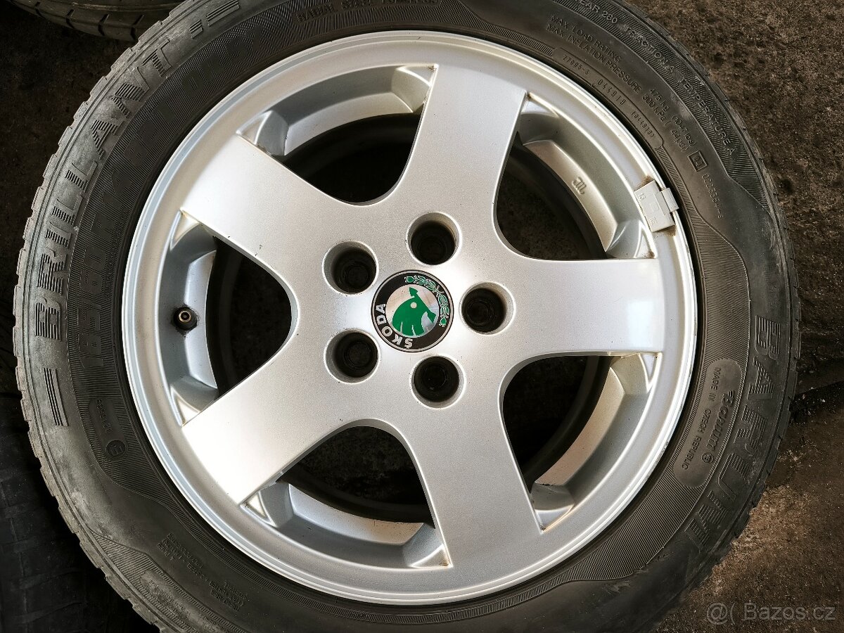 Prodám kola orig. Fabia 1 - 2