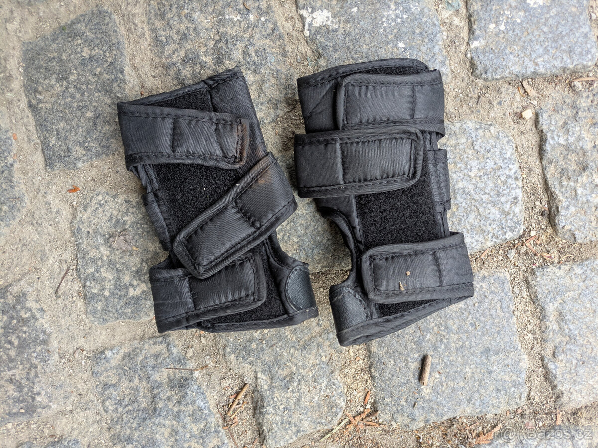 chrániče zápěstí - 2